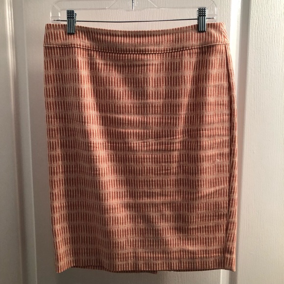 Skirt - Picture 1 of 2